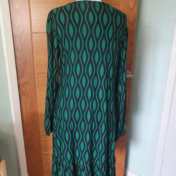 Midi dress size 18 - Picture 3 of 5